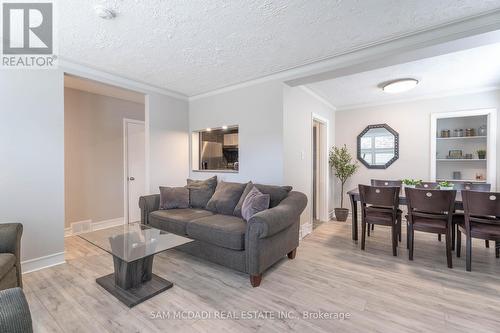 1140 Halliday Avenue, Mississauga (Lakeview), ON - Indoor Photo Showing Living Room