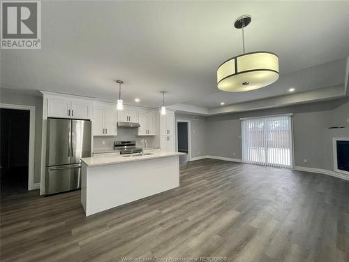 98 Kerr Avenue, Chatham, ON - Indoor Photo Showing Kitchen With Fireplace