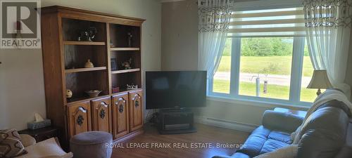 260 Plourde Road, Fauquier-Strickland, ON - Indoor Photo Showing Other Room