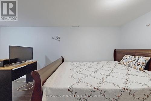 553 Mcroberts Avenue, Toronto (Caledonia-Fairbank), ON - Indoor Photo Showing Bedroom