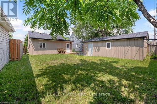 381 Simpson Avenue, Welland, ON - Outdoor