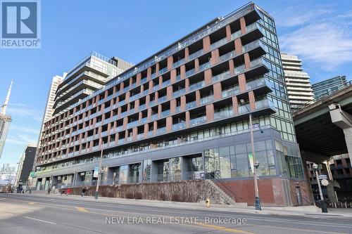 829 - 169 Fort York Boulevard, Toronto (Niagara), ON - Outdoor With Balcony With Facade