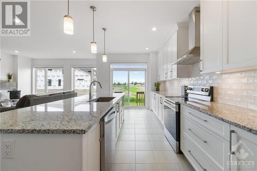 504 Ascender Avenue, Ottawa, ON - Indoor Photo Showing Kitchen With Upgraded Kitchen