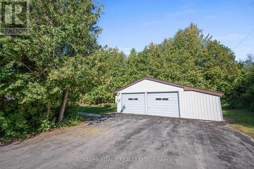 230 Parkview Road, Prince Edward County (Ameliasburgh), ON - Outdoor