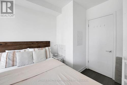 523 - 57 St Joseph Street, Toronto (Bay Street Corridor), ON - Indoor Photo Showing Bedroom