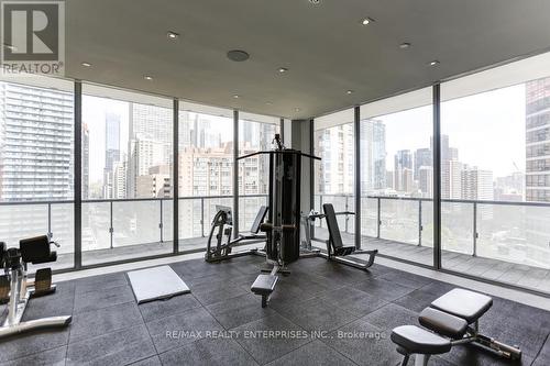 523 - 57 St Joseph Street, Toronto (Bay Street Corridor), ON - Indoor Photo Showing Gym Room