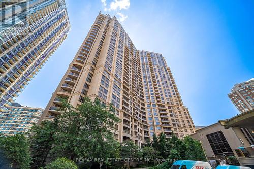 1610 - 3880 Duke Of York Boulevard, Mississauga (City Centre), ON - Outdoor With Facade