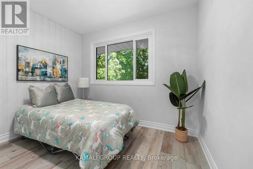 101 Crone Court, Newmarket (Bristol-London), ON - Indoor Photo Showing Bedroom