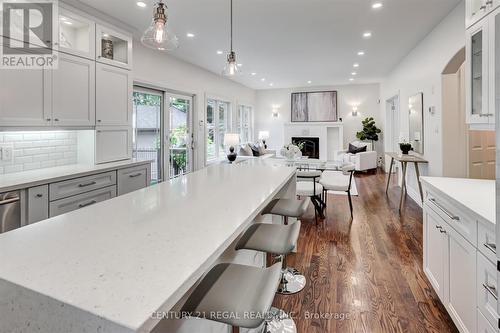 61 Eastglen Crescent, Toronto (Islington-City Centre West), ON - Indoor Photo Showing Kitchen With Upgraded Kitchen