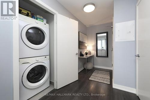 1312 - 225 Sackville Street, Toronto (Regent Park), ON - Indoor Photo Showing Laundry Room