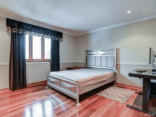 Chambre Ã Â coucher - 10 Rue Du Sauvignon, Kirkland, QC - Indoor Photo Showing Bedroom