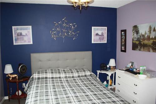 20 Niagara Street|Unit #8, Grimsby, ON - Indoor Photo Showing Bedroom