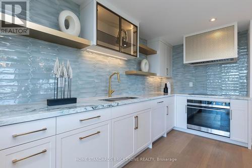 9 D - 66 Collier Street, Toronto (Rosedale-Moore Park), ON - Indoor Photo Showing Kitchen With Upgraded Kitchen