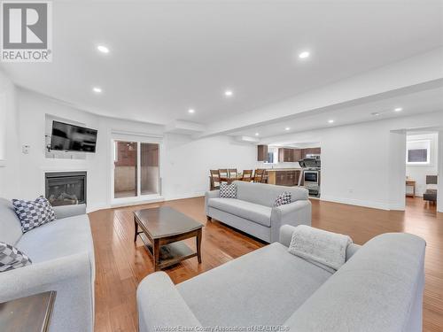 3172 Arpino Avenue, Windsor, ON - Indoor Photo Showing Living Room With Fireplace