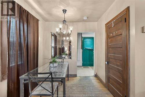 4695 Montgomery Drive, Lasalle, ON - Indoor Photo Showing Dining Room