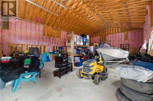 5253 River Road, Renfrew, ON - Indoor Photo Showing Garage