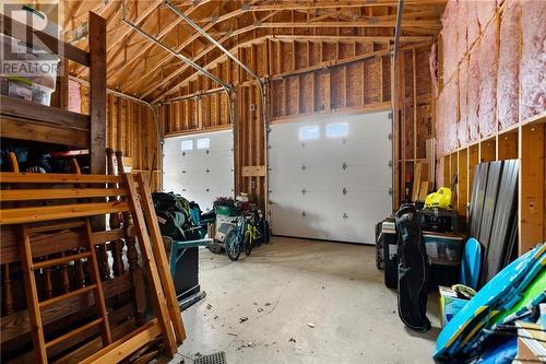 5253 River Road, Renfrew, ON - Indoor Photo Showing Garage