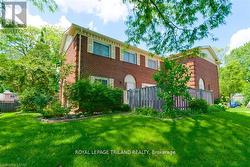 350 HOMESTEAD COURT  London, ON N6G 2E9