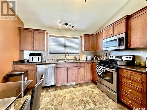 117 410 Stensrud Road, Saskatoon, SK - Indoor Photo Showing Kitchen With Double Sink