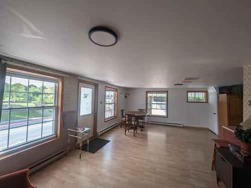 IntÃ©rieur - 28 Ch. Du Village, Saint-Onésime-D'Ixworth, QC - Indoor Photo Showing Other Room