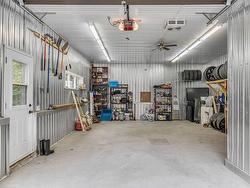 Garage - 