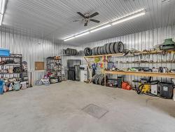 Garage - 