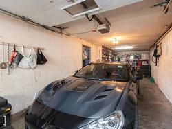 Garage - 