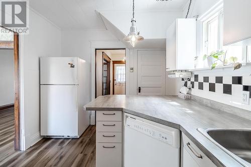 345 Wilson St, Sault Ste Marie, ON - Indoor Photo Showing Kitchen