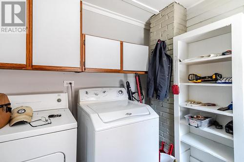 345 Wilson St, Sault Ste Marie, ON - Indoor Photo Showing Laundry Room