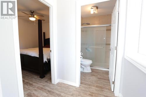 304 Pine Shore Dr, Sault Ste. Marie, ON - Indoor Photo Showing Bathroom