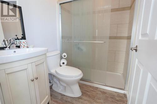 304 Pine Shore Dr, Sault Ste. Marie, ON - Indoor Photo Showing Bathroom