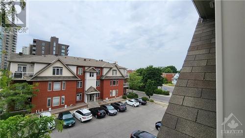 270 Meilleur Private Unit#J, Ottawa, ON - Outdoor