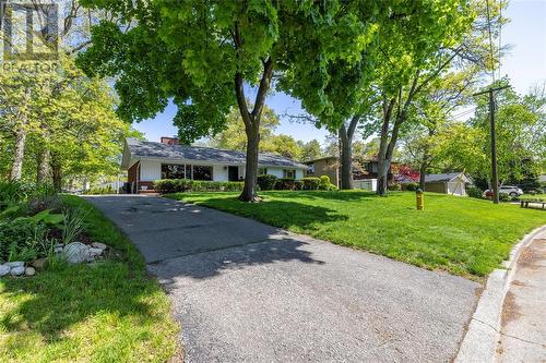 1221 Sherwood Trail, Sarnia, ON - Outdoor