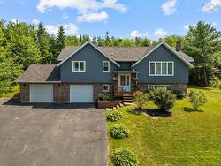 9 Lylewood Drive  Middle Sackville, NS B4E 3B1