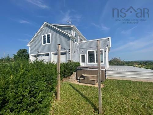 90 Wellington Dyke Road, Port Williams, NS 