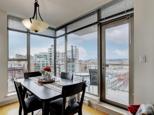 1002-760 Johnson St, Victoria, BC - Indoor Photo Showing Dining Room