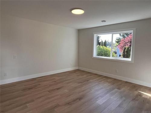 653 Hoffman Ave, Langford, BC - Indoor Photo Showing Other Room