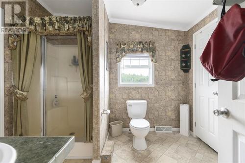 587 Robb Rd, Blind River, ON - Indoor Photo Showing Bathroom