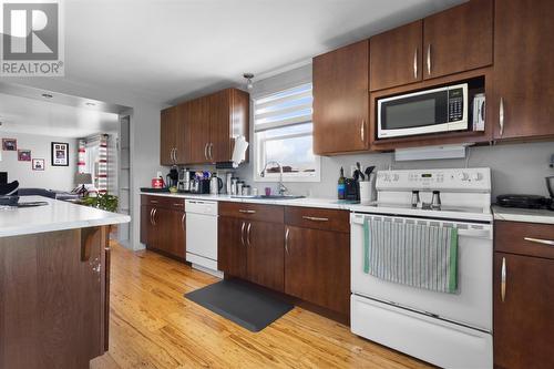 12 North Shore Road, Fogo Island, NL - Indoor Photo Showing Kitchen