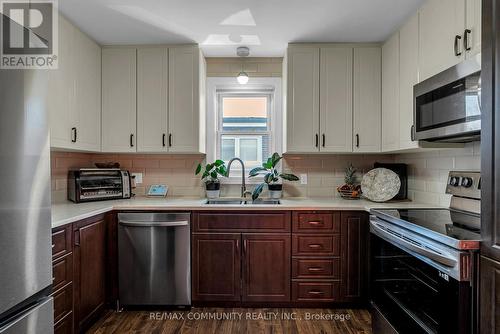 217 Anthony Street, Cornwall, ON - Indoor Photo Showing Kitchen With Double Sink