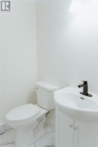 31 Wilcockson Crescent, Gander, NL - Indoor Photo Showing Bathroom