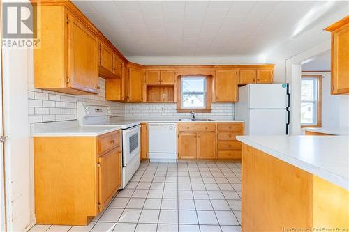 28 Pine Street, St. Stephen, NB - Indoor Photo Showing Kitchen