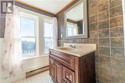 28 Pine Street, St. Stephen, NB - Indoor Photo Showing Bathroom