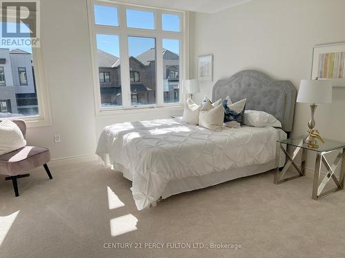 178 Fallharvest Way, Whitchurch-Stouffville, ON - Indoor Photo Showing Bedroom