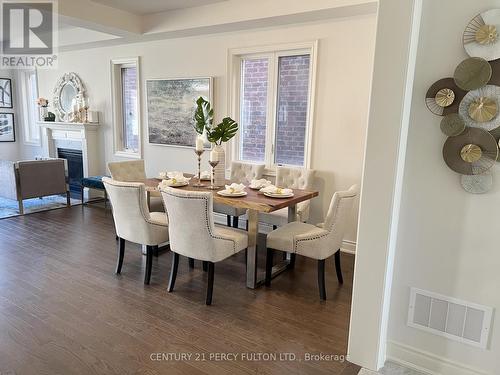 178 Fallharvest Way, Whitchurch-Stouffville, ON - Indoor Photo Showing Dining Room