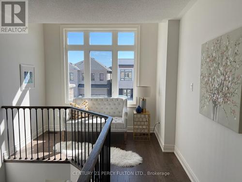 178 Fallharvest Way, Whitchurch-Stouffville, ON - Indoor Photo Showing Other Room