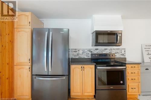 1951 Peninsula Road E, North Bay, ON - Indoor Photo Showing Kitchen