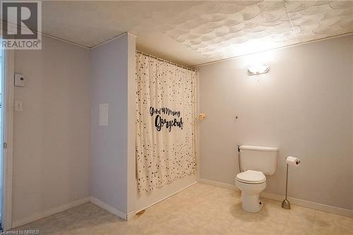 1951 Peninsula Road E, North Bay, ON - Indoor Photo Showing Bathroom