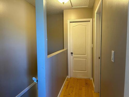 34-1605 Summit Drive, Kamloops, BC - Indoor Photo Showing Other Room