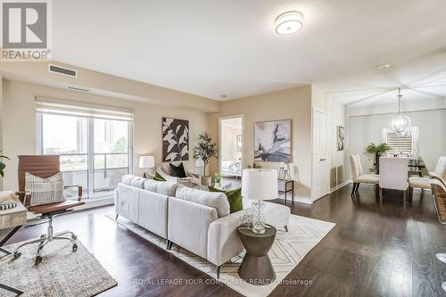 505 - 9245 Jane Street, Vaughan (Maple), ON - Indoor Photo Showing Living Room